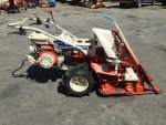 รถเกี่ยวมัดเดินตามสองแถว ยี่ห้อ Kubota รุ่น ZF52