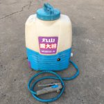 ถังพ่นปุ๋ยน้ำ ระบบแบตเตอรี่ ปั๊มไฟฟ้า 12V. พร้อมแบตในตัว