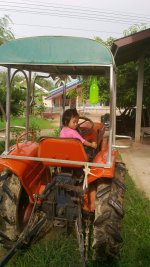 ลดราคา แทรกเตอร์ KUBOTA L2000 ขาย 75000บ. สภาพใช้งานได้ปกติ เครื่องแรง ติดพ่วงขนอ้อยมันได้สบาย คุ้มๆ