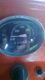 ลดราคา แทรกเตอร์ KUBOTA L2000 ขาย 75000บ. สภาพใช้งานได้ปกติ เครื่องแรง ติดพ่วงขนอ้อยมันได้สบาย คุ้มๆ