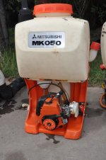 เครื่องพ่นปุ๋ยน้ำชีวภาพ MITSUBISHI มือสองญี่ปุ่น  สภาพสวยครบๆ ใช้ดีแน่นอน สตาร์ทง่าย แรง พังยาก สวยน่าใช้