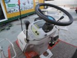 ขาย!!! รถปลูกข้าวดำนาแบบนั่งขับ KUBOTA SPA4 รหัสสินค้า : 80803413 หรือเพิ่มเติมได้ที่ www.nihonmono.com