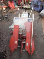 รถเกี่ยวข้าวเดินตามแบบ มัด วางราย 2 แถว KUBOTA: HFS2 มือสองญี่ปุ่น พร้อมใช้ครับ