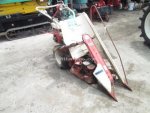  รถเกี่ยวข้าวเดินตาม ยี่ห้อ : KUBOTA รุ่น : HE30A รหัสสินค้า : 14001925