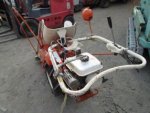  รถเกี่ยวข้าวเดินตาม ยี่ห้อ : KUBOTA รุ่น : HE30A รหัสสินค้า : 80802359