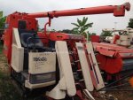 รถเกี่ยวข้าวนั่งขับ ยี่ห้อ : KUBOTA รุ่น : R1-151A รหัสสินค้า : 80802293 คุณปัญญา Tel.086-8150487