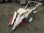  รถเกี่ยวข้าวเดินตาม ยี่ห้อ : YANMAR รุ่น : YBM15A รหัสสินค้า : 80802349 คุณปัญญา Tel.086-8150487