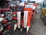 รถเกี่ยวข้าวนั่งขับ  ยี่ห้อ : KUBOTA รุ่น : RX1100 รหัสสินค้า : 13001476 ศุภชัย Tel.080-559-8593