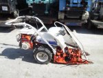 รถเกี่ยวข้าวเดินตามยี่ห้อ : KUBOTA รุ่น : RB30 รหัสสินค้า : 14001877 คุณปัญญา Tel.086-8150487
