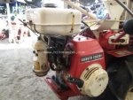 รถเกี่ยวข้าวเดินตาม ยี่ห้อ : KUBOTA รุ่น : HE305รหัสสินค้า : 80802347   คุณศิริวรรณ Tel.087-677-3704
