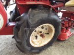 รถเกี่ยวข้าวเดินตาม ยี่ห้อ : KUBOTA รุ่น : HE305รหัสสินค้า : 80802347   คุณศิริวรรณ Tel.087-677-3704