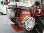 รถเกี่ยวข้าวเดินตาม  ยี่ห้อ : KUBOTA รุ่น : HE30Aรหัสสินค้า : 80802359 คุณปัญญา Tel.086-8150487