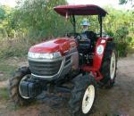 ขายรถไถยันม่า yanmar รุ่น EF 453 T PQ ใช้งาน 300 ชม. แถมเครื่องพ่นปุ๋ย พร้อมผาน3และผานยกร่อง ราคาร่วมแสนฟรี