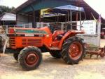 ขายรถไถ Kubota L1-18.5 พร้อมผานพรวน
