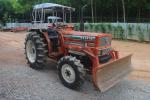 ขายรถไถ Kubota L 3202 (4WD) พร้อมดันหน้าและผานหลัง 
