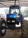 ขายรถไถ  Ford  8340 NEWHOLLAND