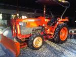 ขายรถไถ Kubota L 2808 (4WD)พร้อมมีดดันและผาน5