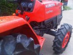 ขายรถไถ Kubota L 2808 (4WD)พร้อมผานหลัง พร้อมใช้งาน สีเดิมๆ