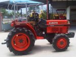 ขายรถไถ Kubota L 2605 (4WD) พร้อมผาน5