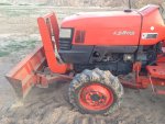 ขายด่วนรถไถนาคูโบต้า L 2808 4 WD พร้อมอุปกรณ์ มีล้อเหล็ก ผานดันหน้า ผานหลัง 5 รถสวยเครื่องแน่นไม่มีเยิ้ม สภาพรถพร้อมใช้งานได้เลยครับ มีภาพวีดีโอให้รับ