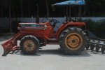 ขายรถไถ Kubota L1- 265 (4WD) พร้อมดันหน้าและผาน5 สภาพเดิมๆพร้อมใช้งาน