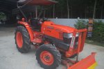 ขายรถไถ Kubota L 3408 (4WD) พร้อมดันหน้าตราช้าง และผานพรวน สีเดิมครับ