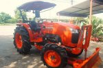 ขายรถไถ Kubota L 4708 (4WD) พร้อมดันหน้าและผานตราช้าง