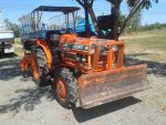 ขายรถไถKUBOTA L2002DT-M 3สูบ 4?4โฟร์ อุปกรณ์ โรตารี่ จอบหมุน ผานหลัง ใบดันหน้า เครื่องดี สภาพพร้อมใช้งาน สนใจโทร 090-8588220คุณนะ ID:narong498 หรือ ww