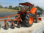 ขายรถไถ kubota4508 สภาพพร้มใช้งาน เครื่องดีระบบใช้งานปกติ ยางดี อุปกรณ์ผานหลัง พร้อมใบดัน สภาพพร้อมใช้งาน 