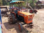 ขายรถไถKUBOTA ุL1500 อุปกรณ์ผานหลัง เครื่องดี ช่วงล่างดี พร้อมใช้งาน โทร090-8588220คุณนะ  093-3258446คุณบิวตี้ ID:narong498 หรือ www.truck.in.th/498 ห