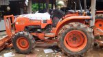 ขายรถไถ KUBOTA L3608 ใช้งานได้ 69ชั่วโมง อุปกรณ์ดันหน้า-ผานหลัง สภาพสวยพร้อมใช้งาน เอกสารพร้อมโอน สนใจโทร 090-8588220คุณนะ 093-3258446คุณบิว ID:narong