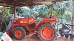 ขายรถแทรคเตอร์ รถไถKUBOTA L3408 อุปกรณ์ครบ ใบดันหน้า ผานหลง คราด ทำงานดี 4x4ใช้งานปกติ เครื่องแห้ง เกียร์ดี 