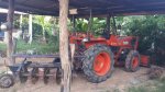 ขายรถแทรคเตอร์ รถไถKUBOTA L3408 อุปกรณ์ครบ ใบดันหน้า ผานหลง คราด ทำงานดี 4x4ใช้งานปกติ เครื่องแห้ง เกียร์ดี 