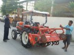 ขาย รถไถนานั่งขับ KUBOTA 25 แรง สภาพสวย 2 เพลา ขับ 4 WD เก่านอกพร้อมใช้งาน ชม VDO ได้ครับ