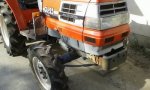 จัดให้เลือกสรรกัน ที่สาขา 2 ครับ รถไถนานั่งขับ KUBOTA 25 แรง สภาพสวย 2 เพลา ขับ 4 WD
