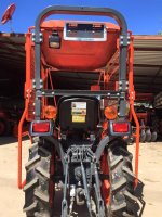 ขายรถไถ Kubota B2140(4WD) Narrow พร้อมโครงกันอ้อยและผานชักร่องพร้อมเครื่องหยอดปุ๋ย รถ 80ชั่วโมง พร้อมใช้งาน