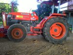 ขายรถไถ KUBOTA L3408 พร้อมดันหน้า รถไร่สภาพเดิมๆ  ราคา 190,000  รถอยู่ อ.แกลง ระยอง มีรถขนส่งบริการทั่วไทย  และยังมีอีกหลายรุ่นให้เลือก สนใจสอบถามได้ 