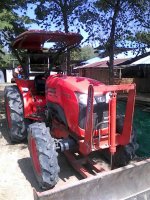 ขายรถไถ KUBOTA L4708 ใช้งานน้อย อุปกรณ์ครบ ดันหน้า ผานหลัง 1???ชม. สนใจโทร 090-8588220คุณนะ 093-3258446คุณบิว หรือเข้าดูสินค้าอื่นๆได้ที่ www.truck.in