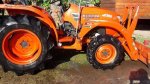 ขายรถไถ KUBOTA L3608 ใช้งานน้อย อุปกรณ์ครบ ดันหน้า ผานหลัง สภาพสวยพร้อมใช้งาน สนใจโทร 090-8588220คุณนะ 093-3258446คุณบิว หรือเข้าดูสินค้าอื่นๆได้ที่ w