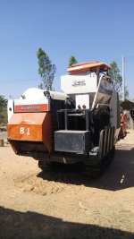 ขายรถเกี่ยวข้าวKUBOTA DC60 ปี52 เครื่องดี ช่วงล่างดี ทำงานขยัน เกี่ยวเร็ว  สภาพพร้อมใช้งาน สนใจโทร 090-8588220คุณนะ ID:narong498 หรือ www.truck.in.th/