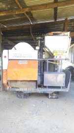 ขายรถเกี่ยวข้าวKUBOTA DC60 ปี53 เครื่องดี ช่วงล่างดี ทำงานขยัน เกี่ยวเร็ว  สภาพพร้อมใช้งาน เอกสารพร้อมโอน สนใจโทร 090-8588220คุณนะ ID:narong498 หรือ w