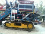ขายรถเกี่ยวข้าวไทยเส็งยนต์JO8C 260เทอร์โบ ปั๊มไดกิ้น23 ตัวเดิน12โซ่D2 สภาพพร้อมใช้งานเครื่อง