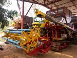 ขายรถเกี่ยวข้าวเกษตรพัฒนา รุ่นไอ้หนุ่มไวไฟ ปี49 เครื่อง6HH1 210เทอร์โบ ตัวเดิน12 ปั้ม22ไดกิ้น อุ้ม2.5ตัน เครื่องดี ช่วงล่างดี สภาพพร้อมใช้งาน สนใจโทร 