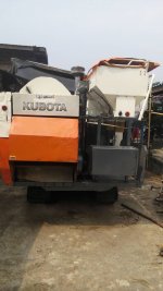 ขายรดเกี่ยวข้าว  KUBOTA DC 60 แรงปี 55 ใช้งานน้อย 1500 ช.มเครื่องดียางใหม่พร้อมใช้งานเอกสารพร้อมโอนสนใจโทรฉลาดศิลป์ 0810707634
