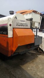 ขายรดเกี่ยวข้าว  KUBOTA DC 60 แรงปี 55 ใช้งานน้อย 1500 ช.มเครื่องดียางใหม่พร้อมใช้งานเอกสารพร้อมโอนสนใจโทรฉลาดศิลป์ 0810707634