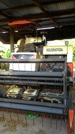 ขายดาวน์รถเกี่ยวข้าวkubota Dc 70 ด่วน