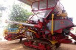 ขายรถเกี่ยวข้าวเกษตรพัฒนา รุ่นไอ้หนุ่มไวไฟ ปี49 เครื่อง6HH1 210เทอร์โบ ตัวเดิน12 ปั้ม22ไดกิ้น อุ้ม2.5ตัน เครื่องดี ช่วงล่างดี สภาพพร้อมใช้งาน สนใจโทร 