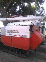 ขายรถเกี่ยวข้าว KUBOTA DC95GM พร้อมเทรลเลอร์ ปี53 ใช้งานน้อย1650ชม. สภาพพร้อมใช้งาน เอกสารพร้อมโอน สนใจโทร 090-8588220คุณนะ 093-3258446คุณบิว หรือเข้า