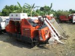 รถเกี่ยวข้าวนั่งขับยี่ห้อ : KUBOTA รุ่น : RX125ADW รหัสสินค้า : 80802471คุณศิริวรรณ Tel.087-677-3704