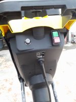 จำหน่าย เครื่องย่อยกิ่งไม้ไฟฟ้า 2500W   Tel 093-282-3656